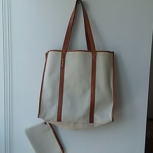 Vintage cream and tan Ferragamo tote w/case
